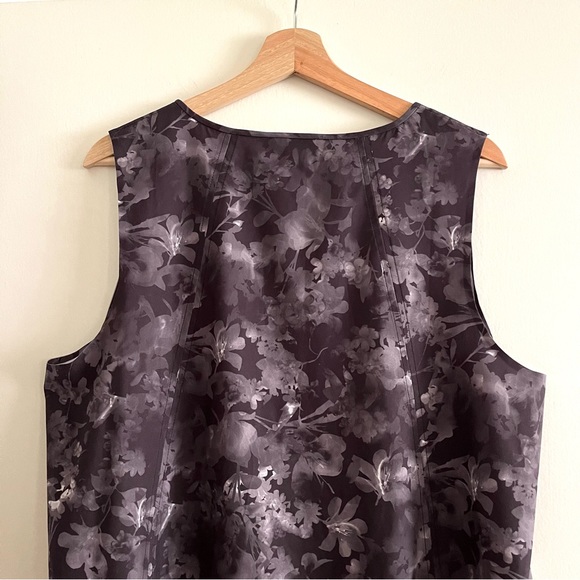 Athleta Zephyr Refined Tank in Lumen Floral Black — XL - Picture 7 of 10